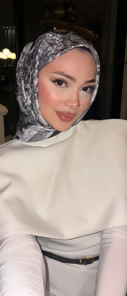 Maltepe Cevizli Escort Bayan 10
